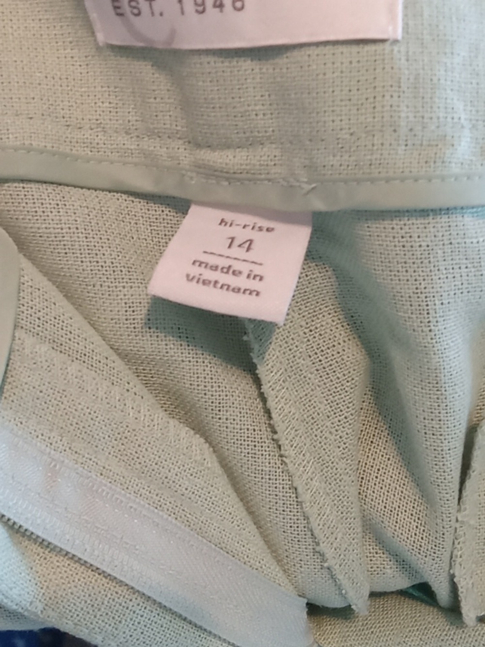 Light Green Women's Linen Dress Pants - Picture 4 of 5